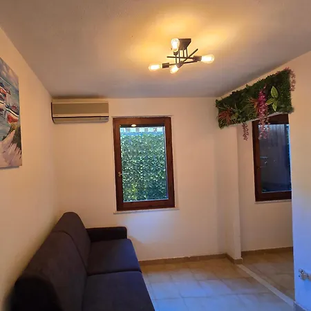 Lentiscu Garden Terrace Apartment Solanas (Cagliari)