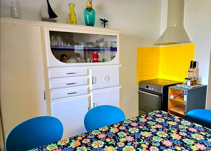 Stylish With Patio 4 Min Walk To The 公寓 索拉纳斯
